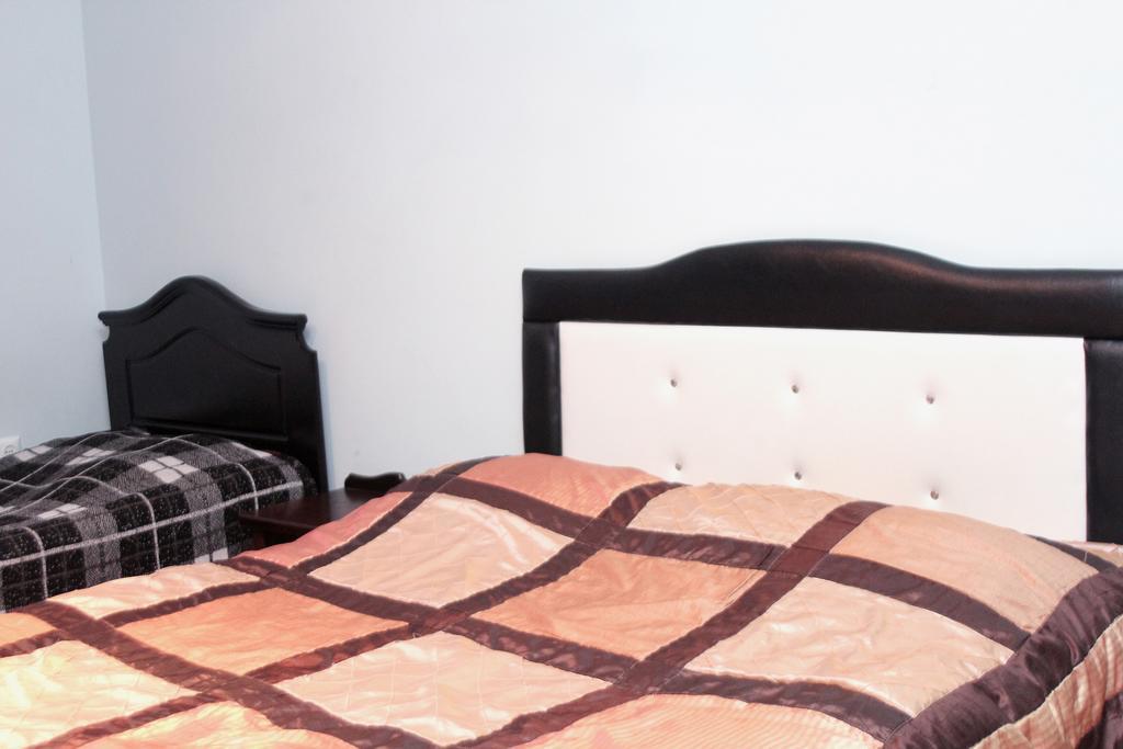Apartment Rustaveli 57 바투미 외부 사진
